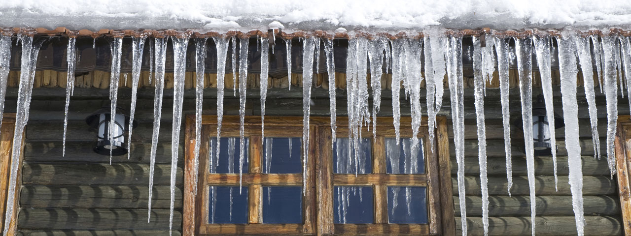 spray foam prevents ice dams by providing proper insulation in Provo attic spaces
